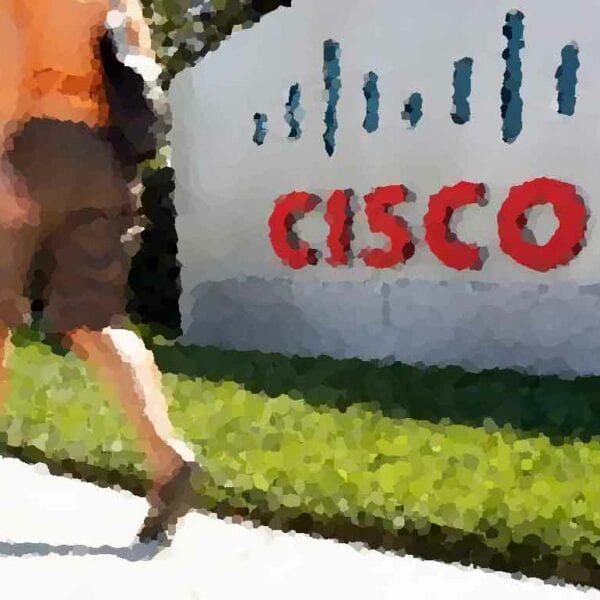 Айк предотвращает межгалактический конфликт Cisco